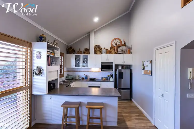 Sixth view of Homely townhouse listing, 4/553 Macauley St, Albury NSW 2640