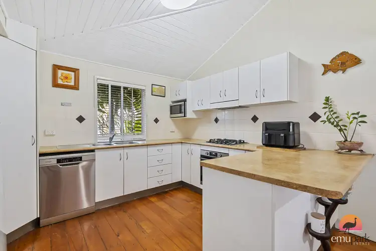 11 Trafalgar Street, Emu Park QLD 4710
