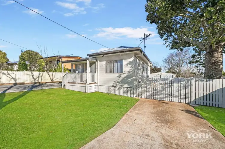 20 Boland Street, North Toowoomba QLD 4350