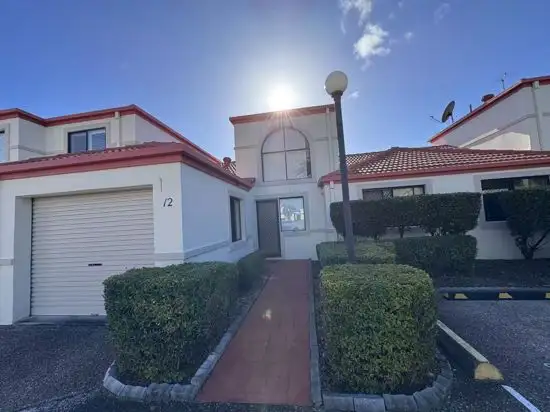 12 74 Plaza Street, Wynnum West QLD 4178