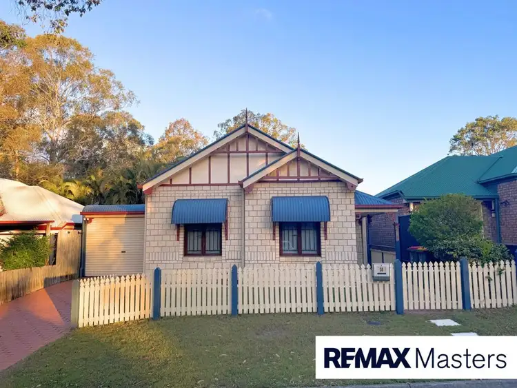 30 Hannam Crescent, Forest Lake QLD 4078
