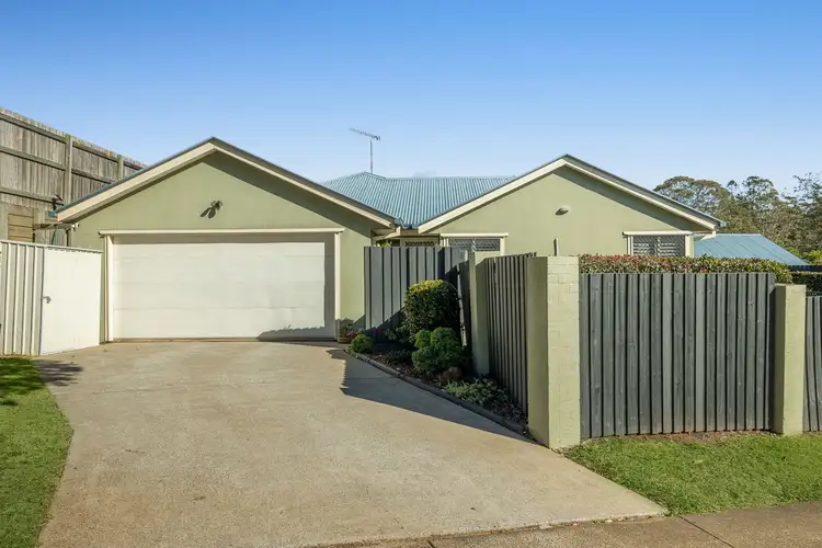 2/86A Hogg Street, Rockville QLD 4350