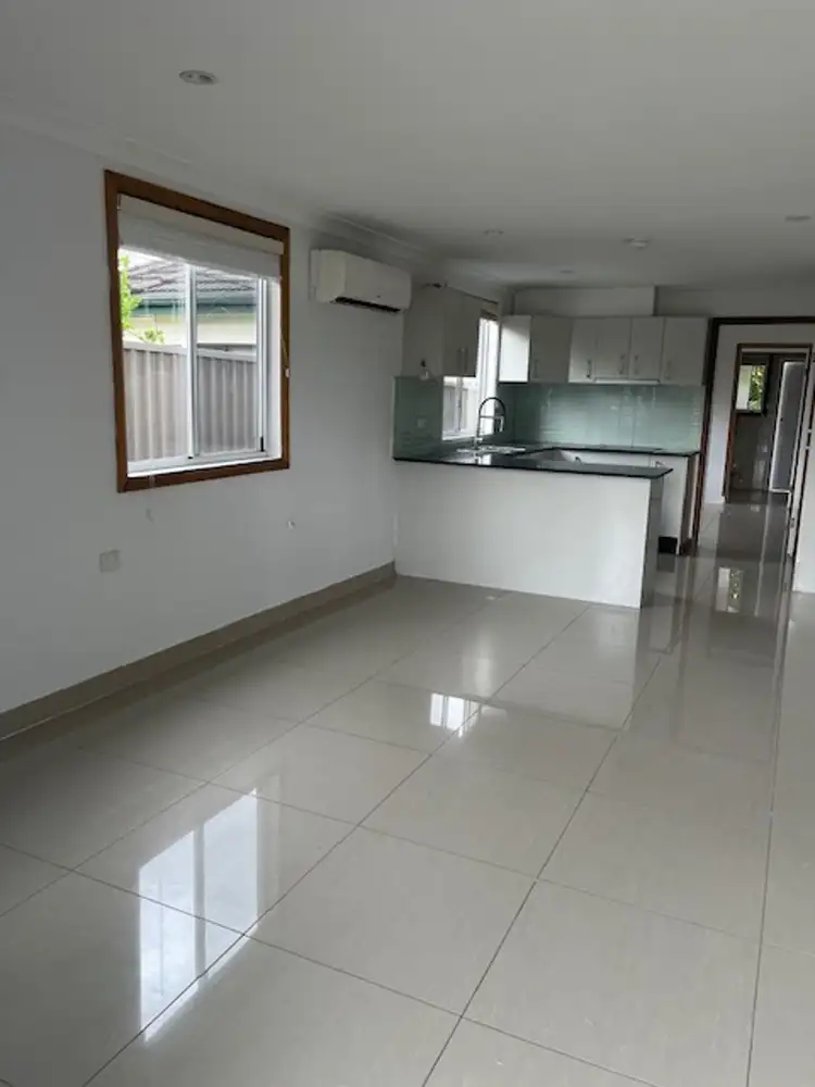 10a Dell Street, Woodpark NSW 2164