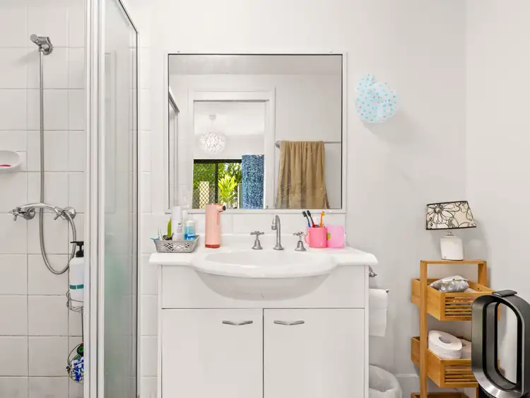 Sixth view of Homely apartment listing, 2/6 Omeo street, Macgregor QLD 4109