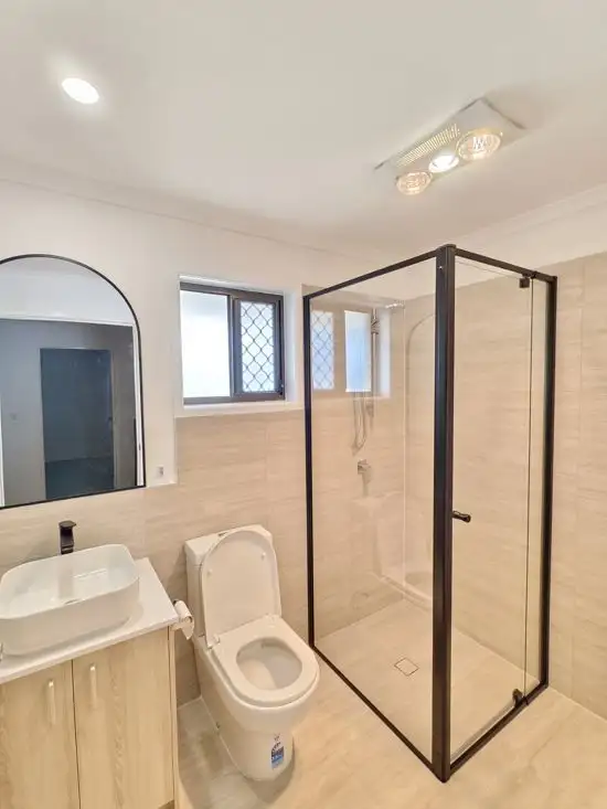 52 Blackwood Rd, Logan Central QLD 4114