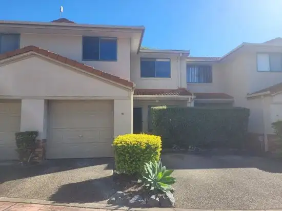 U62/21 Regensberg Close, Varsity Lakes QLD 4227