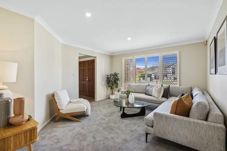 Second view of Homely house listing, 3 Oakwood Way, Carindale QLD 4152