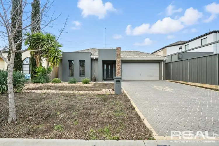Main view of Homely house listing, 7 Oaks Court, Parafield Gardens SA 5107