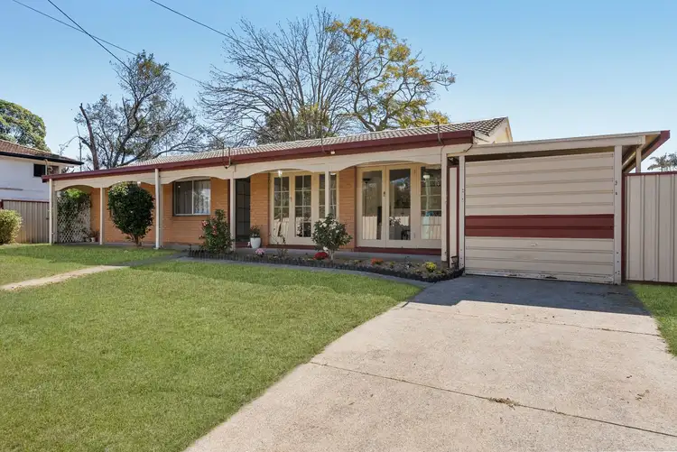8 Paradise Road, Slacks Creek QLD 4127