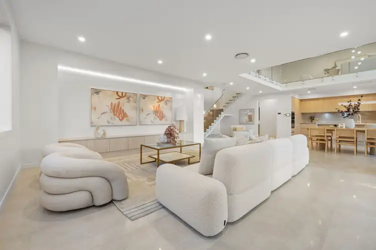 Third view of Homely house listing, 4 PRUDENCE ST, Robertson QLD 4109