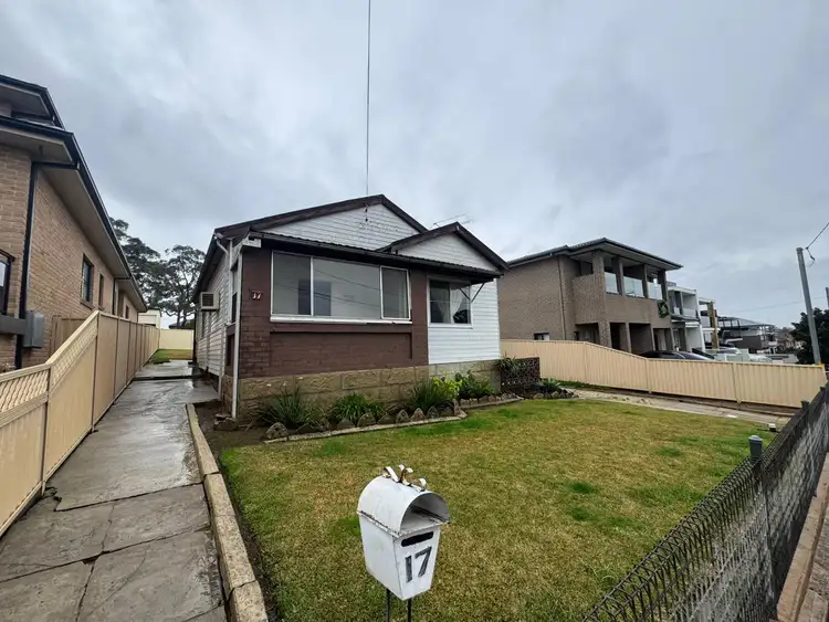 17 Mary street, Merrylands NSW 2160