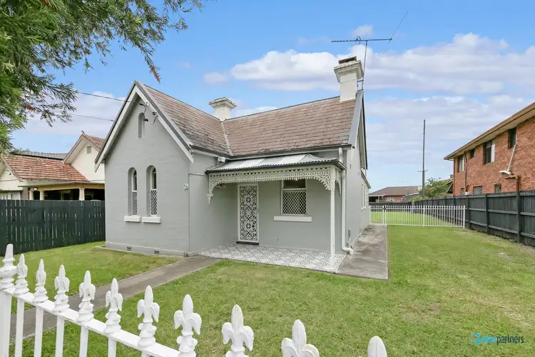 56 Merrylands Rd, Merrylands NSW 2160