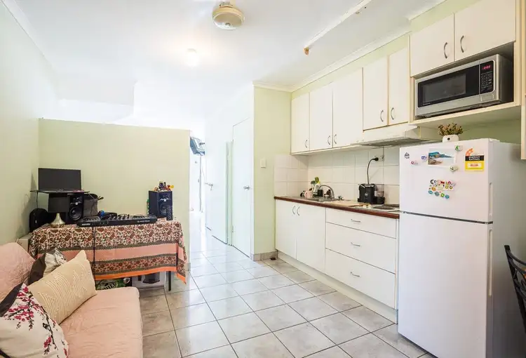 111/21 Cavenagh St, Darwin City NT 800
