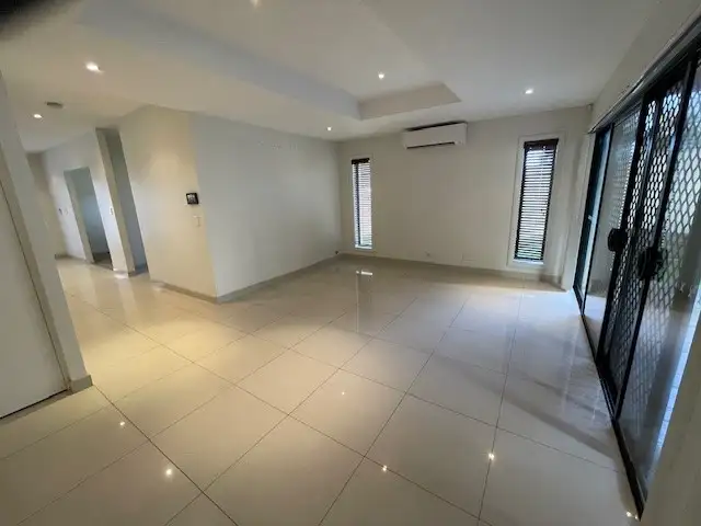 Second view of Homely house listing, 10 Batehaven Cl, Prestons NSW 2170