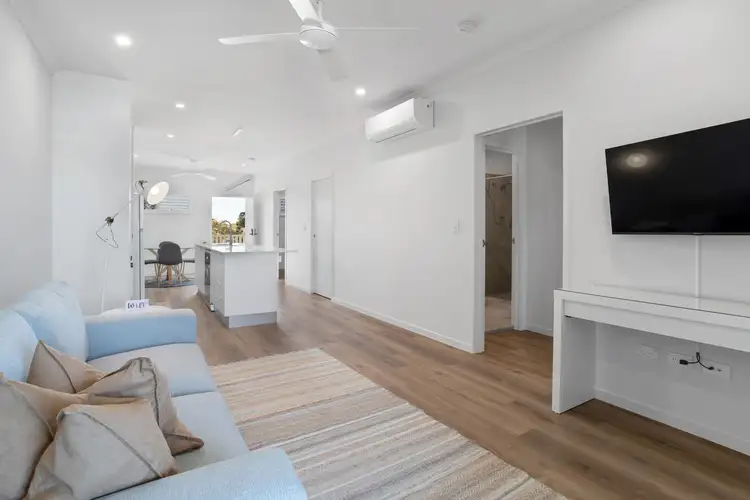 8/10 Michigan Way, Andergrove QLD 4740