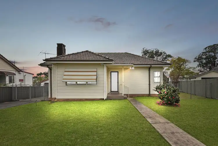 14 Essex Street, Guildford NSW 2161