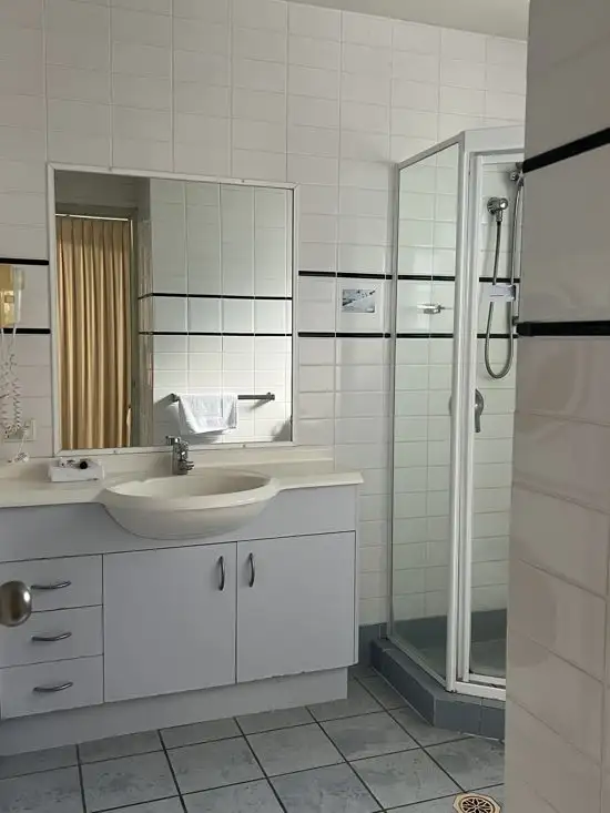 Fifth view of Homely house listing, 17 13-15 Anne Avenue, Broadbeach, Broadbeach QLD 4218