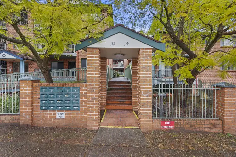 13/10-14 Arthur Street, Merrylands NSW 2160