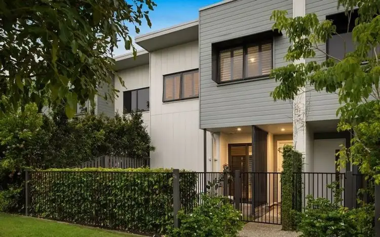 20/18 Foreshore Street,, Coomera QLD 4209