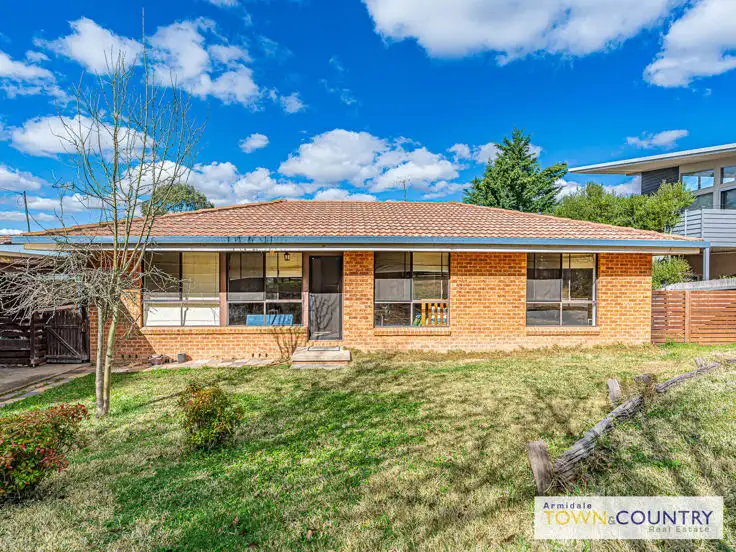 5 Laurence Avenue, Armidale NSW 2350