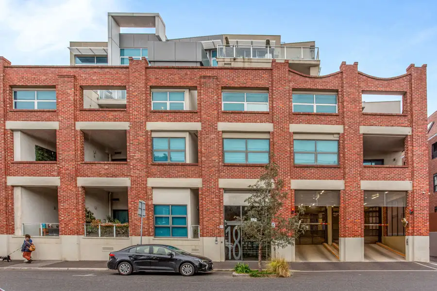 Main view of Homely apartment listing, 407/18 Bent Street, Kensington VIC 3031