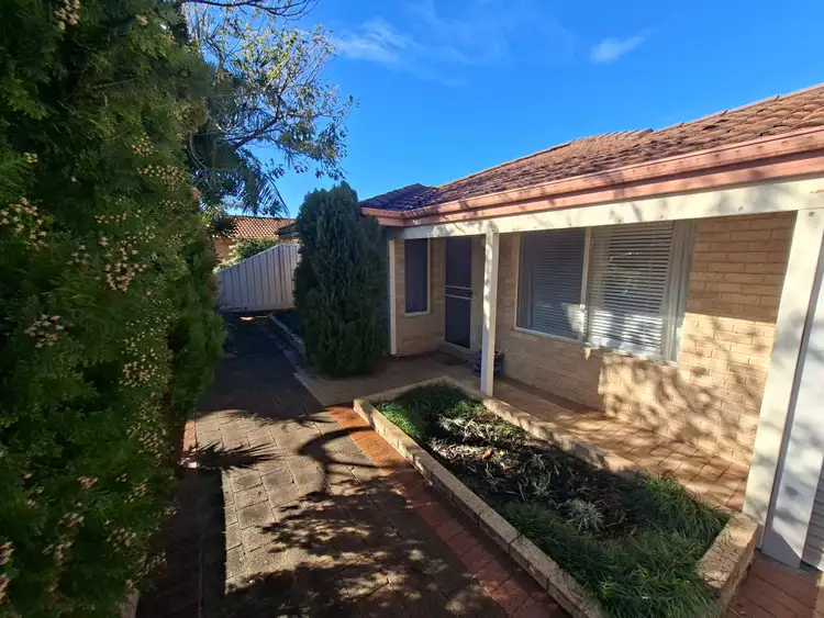Main view of Homely house listing, 4 Whitepeak Pl, Padbury WA 6025