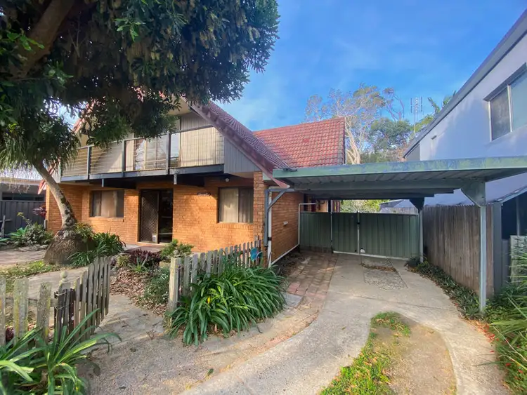 65 Fishermans Drive, Emerald Beach NSW 2456