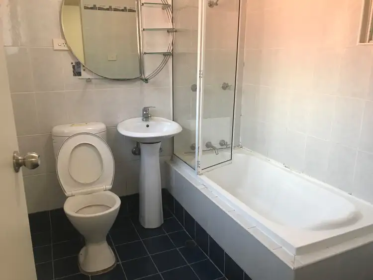 Fifth view of Homely unit listing, 6/41 Speed St, Liverpool NSW 2170