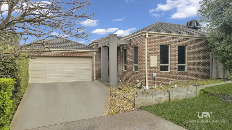 Main view of Homely house listing, 3 Hibernia Place, Craigieburn VIC 3064