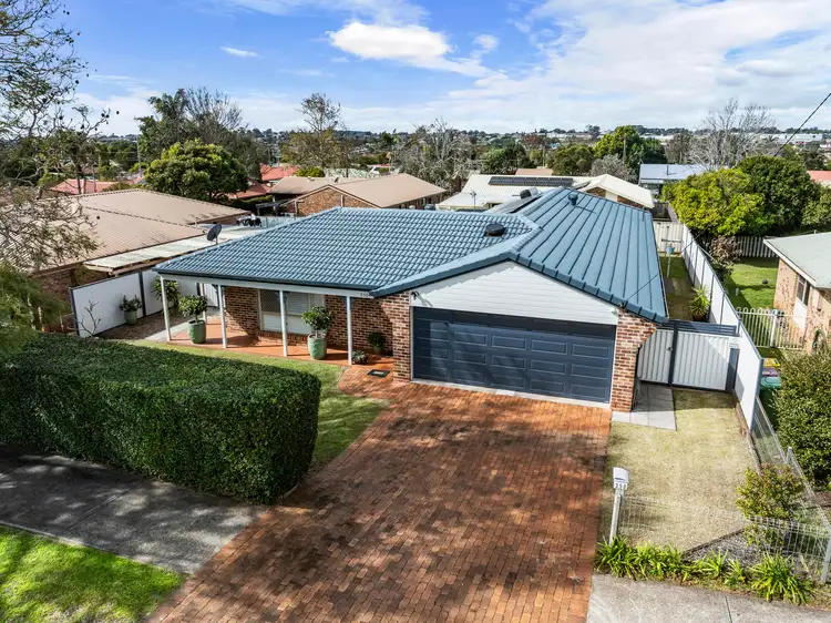 350 West Street, Kearneys Spring QLD 4350