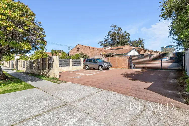 19/33 Stanley Street, Scarborough WA 6019