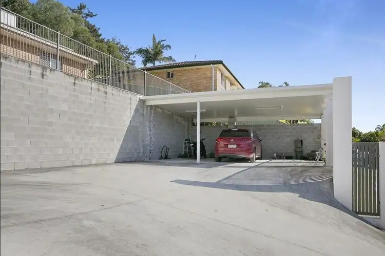11 Jancoon Court, Carrara QLD 4211