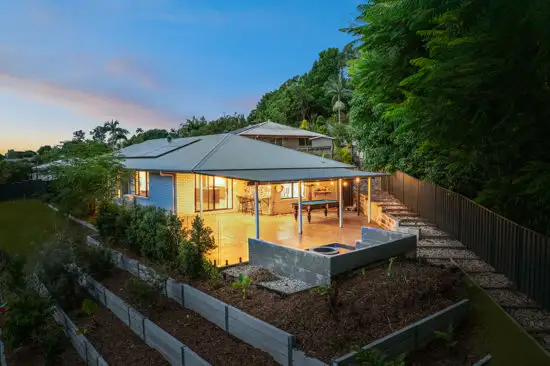 4 Donegal Court, Banora Point NSW 2486