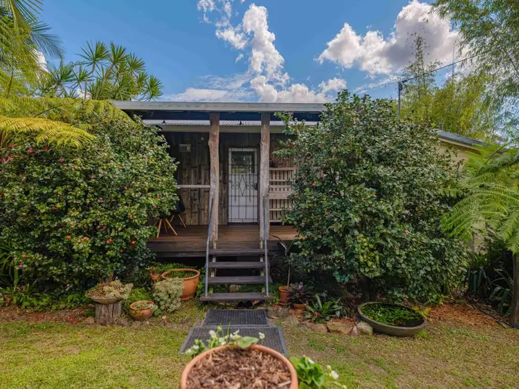 20 Browns Road, Victory Heights QLD 4570