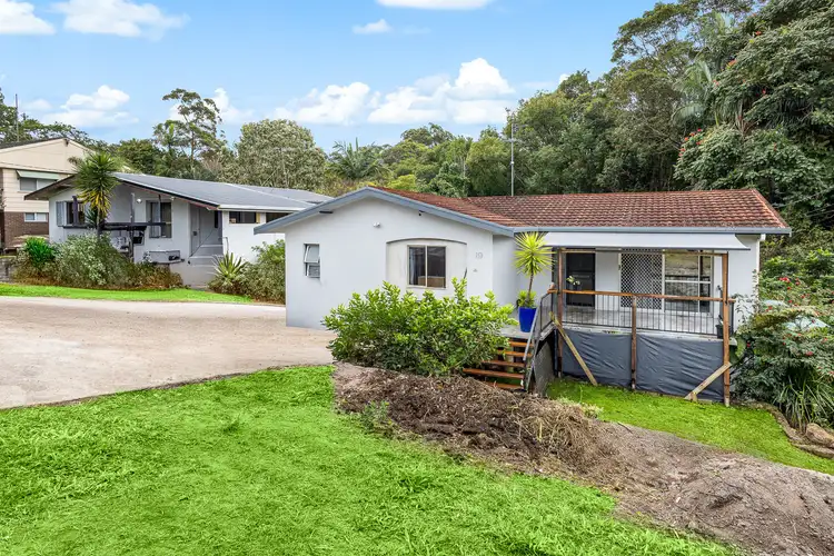 19 Elizabeth Way, Nambour QLD 4560