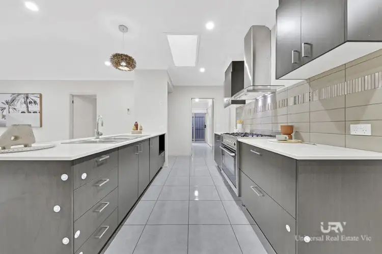Fourth view of Homely house listing, 58 Evergreen Crescent, Craigieburn VIC 3064