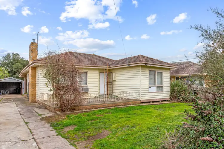 27 Sutherland Street, Hadfield VIC 3046