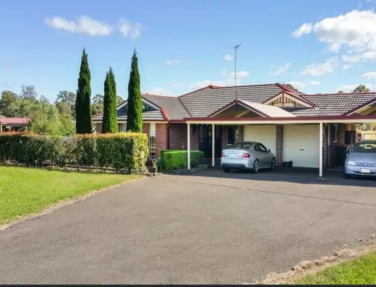 18 Kelvin Park Drive, Bringelly NSW 2556