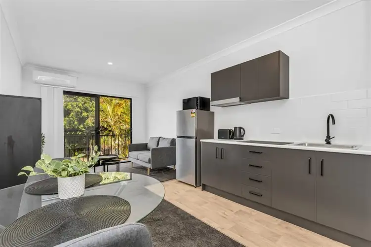 4/1030 Manly Road, Tingalpa QLD 4173