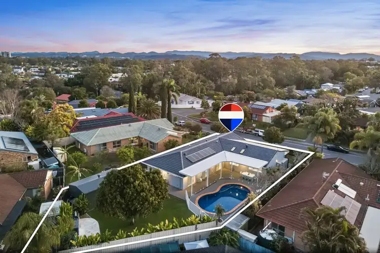 16 Manly Drive, Robina QLD 4226