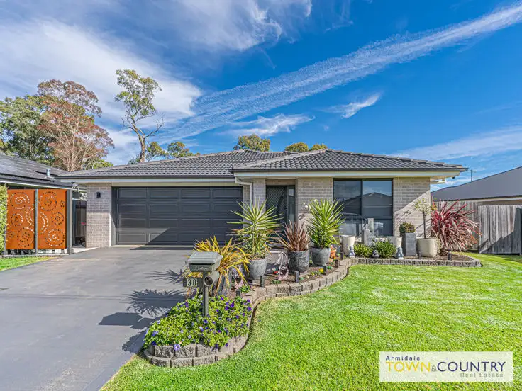 30 Sunrise Crescent, Armidale NSW 2350