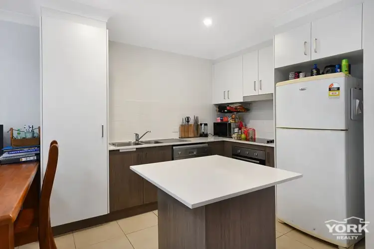 Fifth view of Homely unit listing, 3/227 Nelson Street, Kearneys Spring QLD 4350