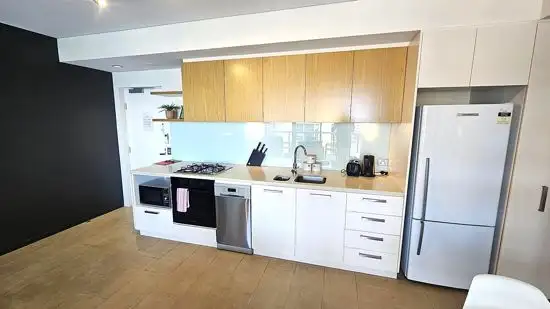 Sixth view of Homely unit listing, 322/19B Kitchener Drive, Darwin City NT 800