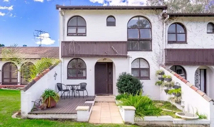 Main view of Homely townhouse listing, 6/6 Clifford Cresent, Ingleburn NSW 2565