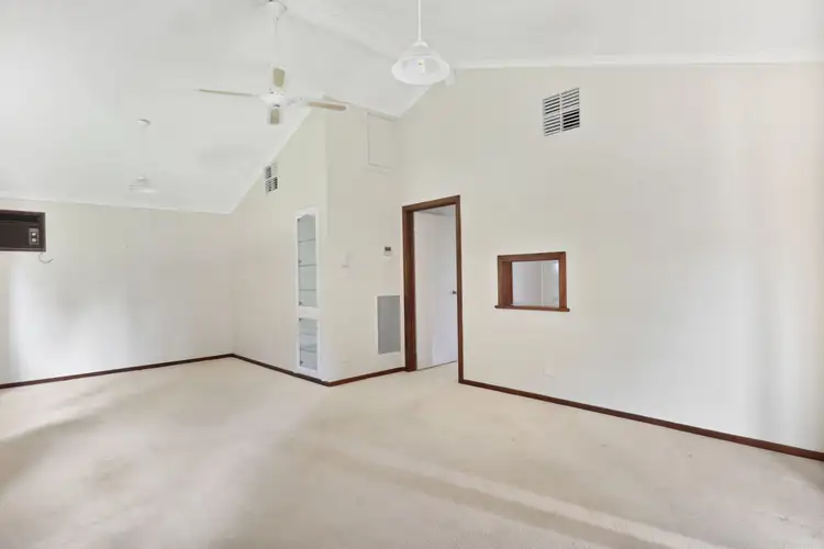 Second view of Homely house listing, 1/11 Corbett Crt, Deniliquin NSW 2710