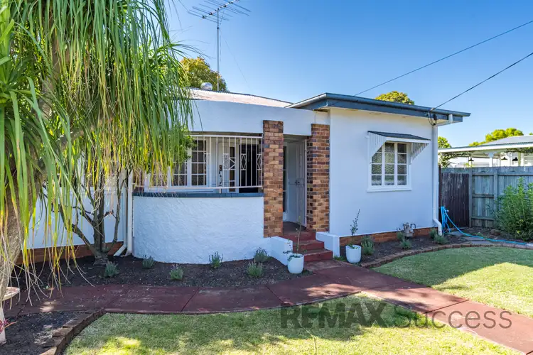 136 Holberton Street, Newtown QLD 4350