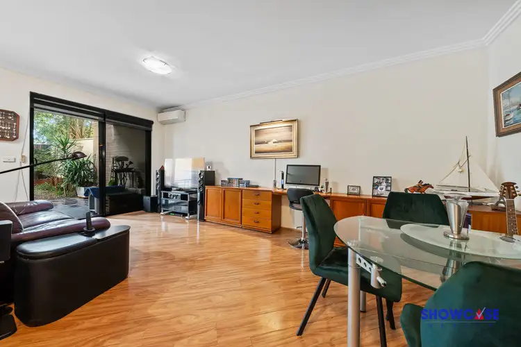 2/77-79 Adderton Road, Telopea NSW 2117