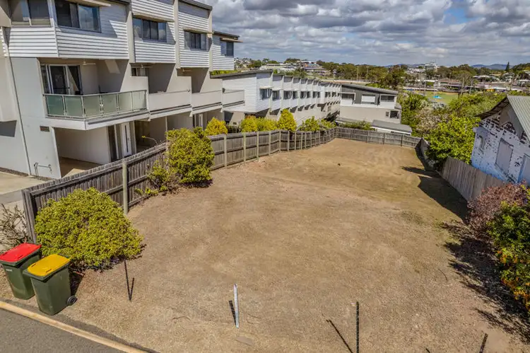 95 Central Lane, Gladstone Central QLD 4680