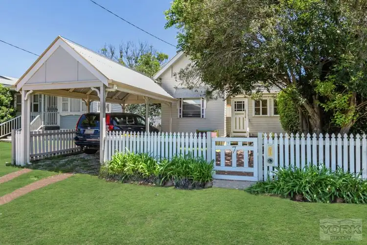 7 Ranfurly Street, Newtown QLD 4350