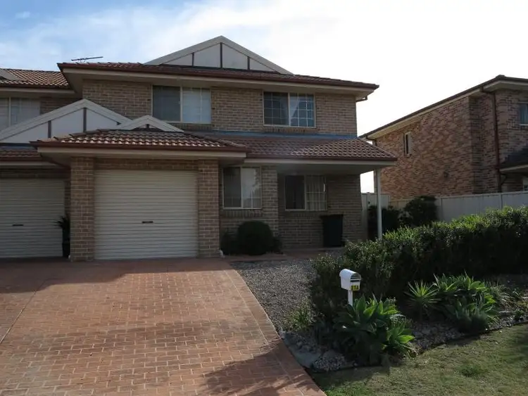 21A Solander Ave, West Hoxton NSW 2171